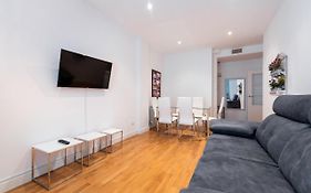 Central And Modern- 2 Bedrooms 1 Bathroom - Mintystay- Sol